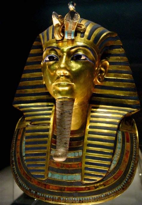 21 Weird Facts About King Tut Ancient Egypt History Tutankhamun