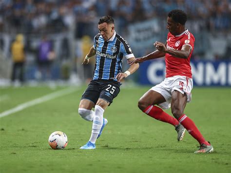 Hernández began his career with central español and peñarol. Jornal Tradição Regional | Gre-Nal acontecerá amanhã pela ...