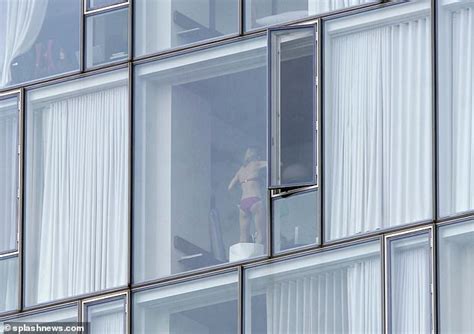 Couple Are Caught Cavorting Nyc Hotel Window As In Room Photographer Captures Porn Shoot On