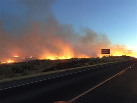 Roosevelt Washington Evacuated As Wildfire Roars Toward Homes