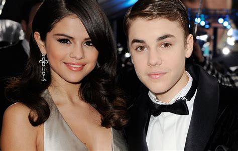 selena gomez and justin bieber s new year s eve together what we know glamour