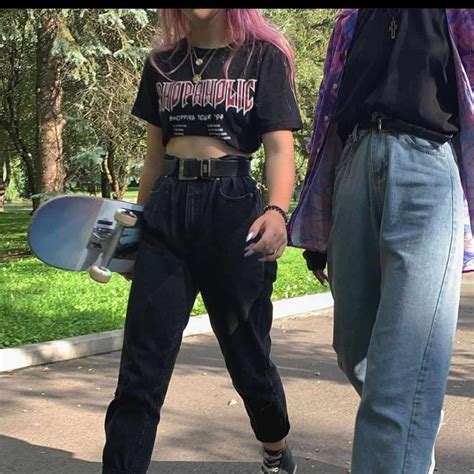 50 Grunge Outfits That Will Inspire You In 2021 Skater Girl Outfits