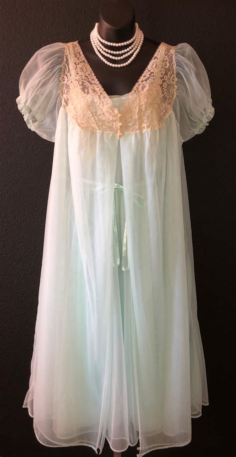 exclusive collection vintage 1950 s van raalte aqua blue and ecru lace honeymoon nightgown