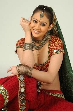 INDIAN ACTRESS Bollywood Actress Preeti Jhangiani Boobs Press