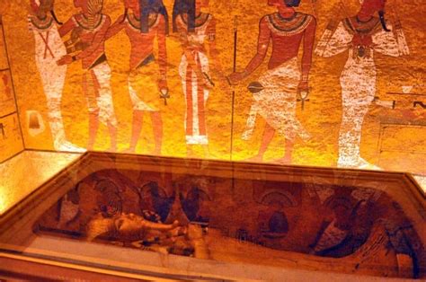 Impresionante Recuperación De La Tumba De Tutankamón Vuelve A Brillar