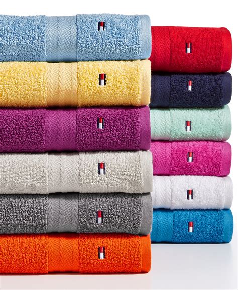 Get the best deals on small bath towels & washcloths. Tommy Hilfiger All American II Cotton Bath Towels Only $4 ...