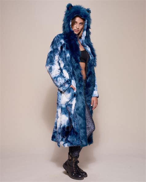 Classic Water Wolf Faux Fur Style Robe
