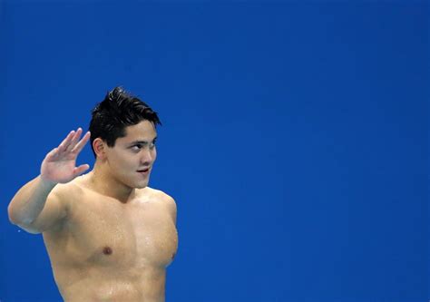 Turns an unsecure link into an anonymous one! This boy grew up to beat his idol Michael Phelps in ...