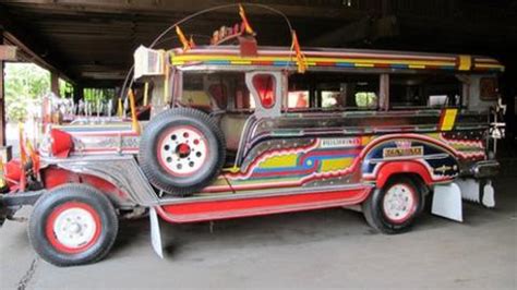 Philippines Strike Filipinos Rally Around Iconic Jeepney Drivers Bbc