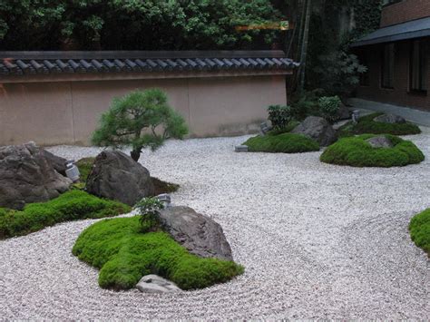 Pictures Of Japanese Rock Gardens Beautiful Insanity