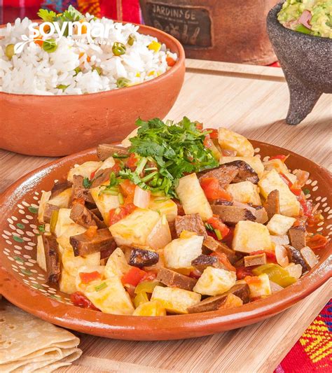 You will find variations of this dish served throughout mexico. Bistec a la mexicana con papas - Soymart