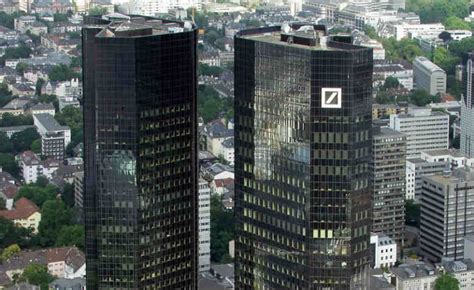 Deutsche bank ag is a german multinational investment bank and financial services company headquartered in frankfurt, germany. Deutsche Bank crisis: too big to fail? - Counterfire