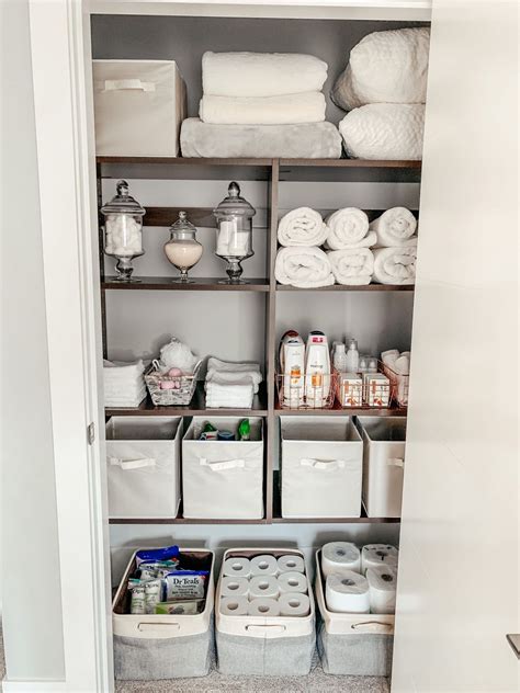 How To Organize Your Linen Closet Gracefully Glam House