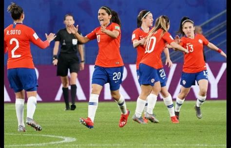 · 0 · 1 · hace un año. Chile estudia una candidatura para ser sede del Mundial ...