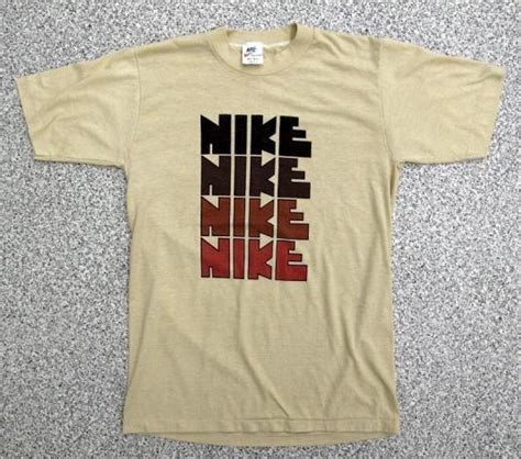 As always, fast free shipping. 70s Vintage Nike T-shirt
