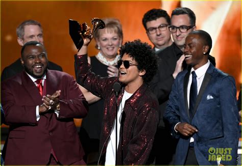 Bruno Mars Wins Album Of The Year With 24k Magic At Grammys 2018