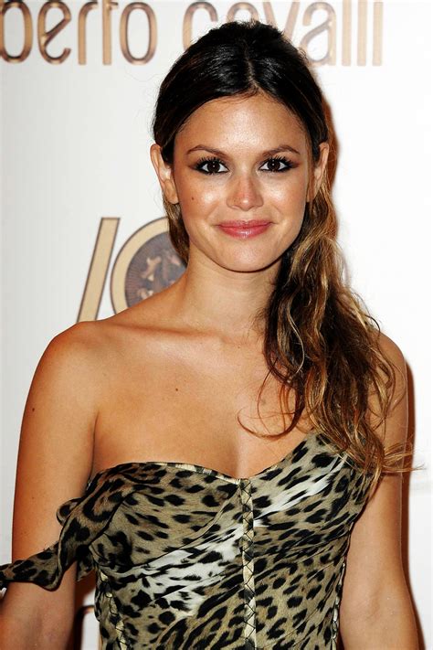 Rachel sarah bilson, 37, is an american actress. Rachel Bilson Sexy Pictures | Rachel Bilson Wallpapers