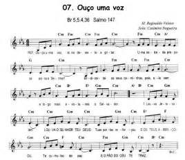 Ouço Uma Voz Vindo Da Montanha