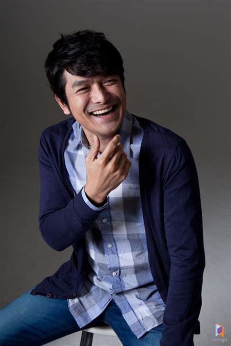 런웨이 패션 남성 패션 studio 54 코스튬 아이디어 코스튬 머리 스타일 기모노 드레스 룸. 이지훈, 뮤지컬 배우 조문경과 4년 열애 끝 결혼 "상견례 마쳤다"