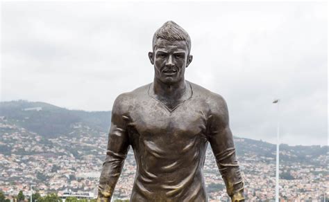 The event didn't quite go to plan, however, as the bust that was. The Ronaldo Statue is a Tribute to Artistic License and ...