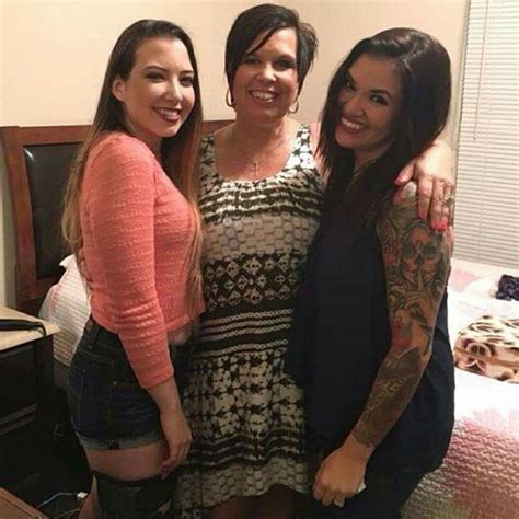 Vickie Guerrero Benson With Her Daughters Shaul Marie And Sherilyn Amber