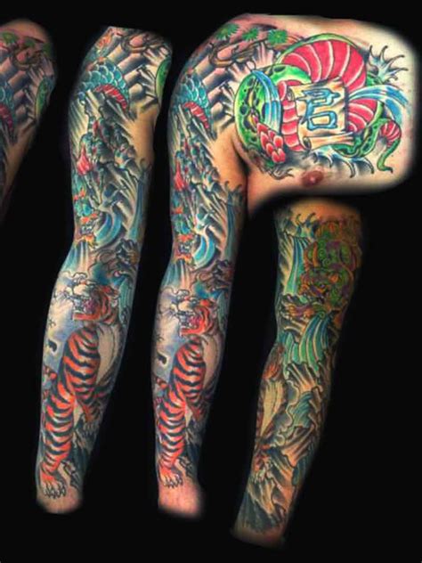 The quintessential choice for tattooing in west michigan, love tattoo provides a clean environment, talented and welcoming professional artists, and an unmatched desire to provide you with a great piece of art. J Kiel | Sailors Grave Tattoos | A Grand Rapids Tattooing ...