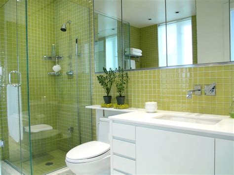 July 9, 2020 by elaine. Choosing a Bathroom Backsplash | HGTV