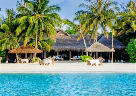 Naladhu Maldives Tops Condé Nast Traveler Readers Choice Awards 2017