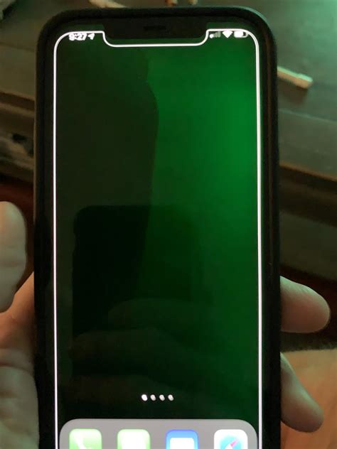 Apple Quietly Confirms Fix For Iphone 12 Green Tint Display Problems