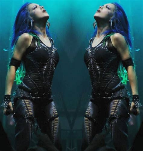 Alissa White Gluz Nude Photo