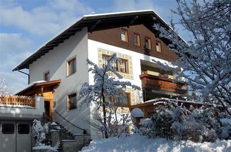Die darunterliegende isolierung wird nass und verliert ihre dämmwirkung. Bildergalerie - Ferienwohnungen Haus Mader in Reischach ...