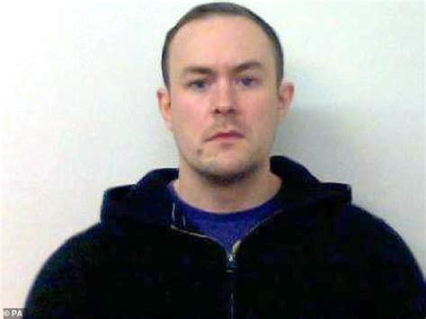 Pc Jailed For Turning Up In Police Uniform To Homes Of Vulnerable Women To Have Sex With Them