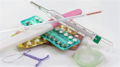 You Should Stop Taking Birth Control If This Happens To You