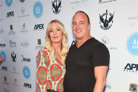 Who Is Jay Mohr Marrying Lakers Digit Rich Owner Jeanie Buss