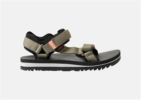 8 Best Walking Sandals For Women You Can Wear All Day Whether Youre
