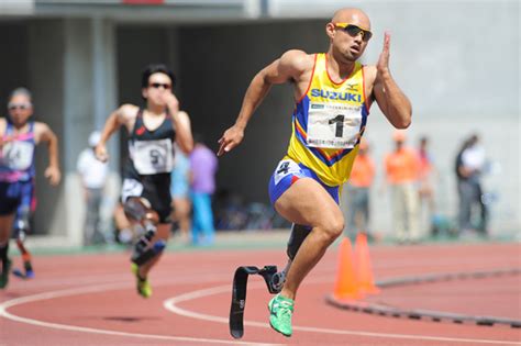 Aug 02, 2021 · パラリンピックのなかでもっとも多い167種目が実施される陸上。 勝敗や記録への挑戦以外にも、さまざまな楽しみ方と見どころがある。 たとえば異なる障がいのある男女4人がリレーする「ユニバーサルリレー」やフィールド種目の「こん棒投げ」などは. 日本パラリンピック委員会｜パラスポーツ最高峰を目指す姿を ...