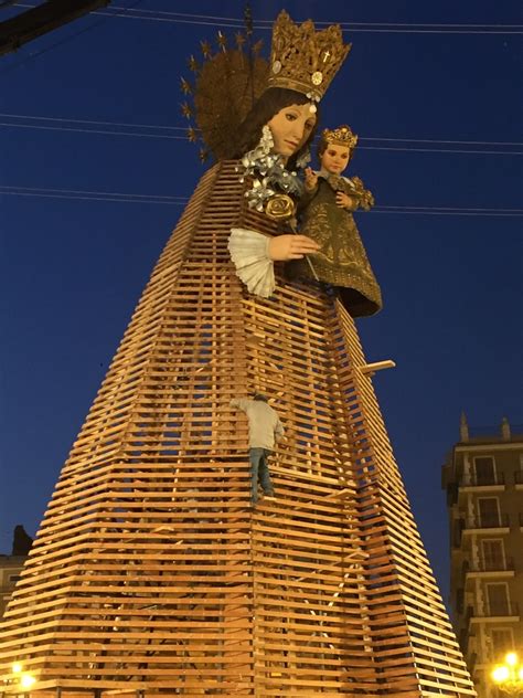 Las Fallas Of Valencia Spanish Traditions Dencanto Community