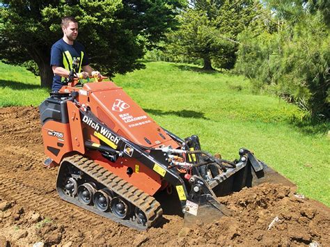 Review Ditch Witch Sk755 Mini Skid Steer Loader