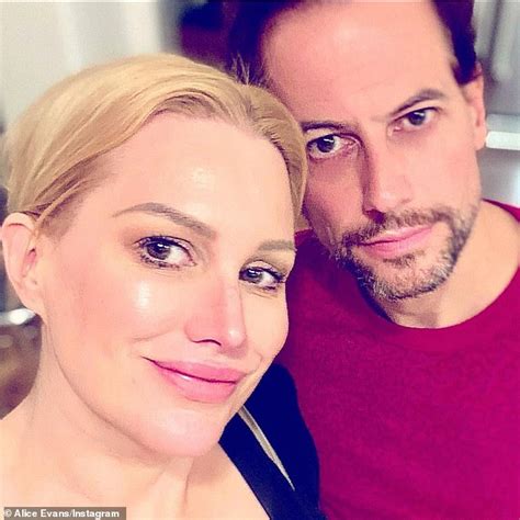 Ioan Gruffudds Wife Alice Evans Says She And Star Remain Friends While