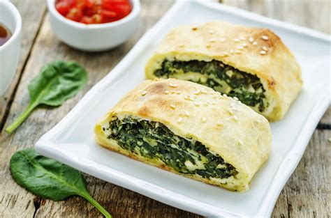Strudel di spinaci: un delizioso secondo vegetariano
