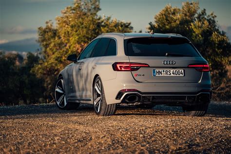 2018 Audi Rs4 Avant Review Gtspirit