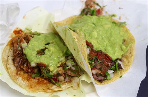 This Is What Tacos Look Like In One Of The Most Popular Spots In Tijuana More In Comments
