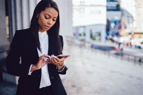 Axos is a digital bank that offers its customers a comprehensive banking experience — from checking and savings accounts to home, auto, and personal loans. The Best Small Business Banks in Chicago