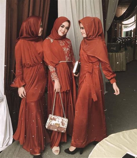 Maybe you would like to learn more about one of these? Gaun Muslimah Cantik - Muslimah Cantik