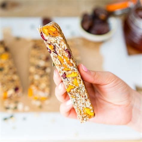 Plus it's also filled with healthy protein and fats from nuts, seeds and flax. Super Healthy No Bake Fruit + Nut Granola Bars | Recipe ...