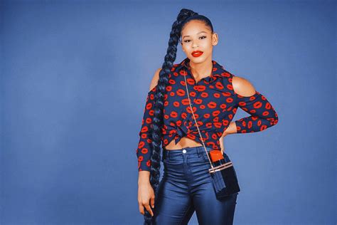 Bianca belair on facing sasha banks at wrestlemania: Pin on Bianca Belair