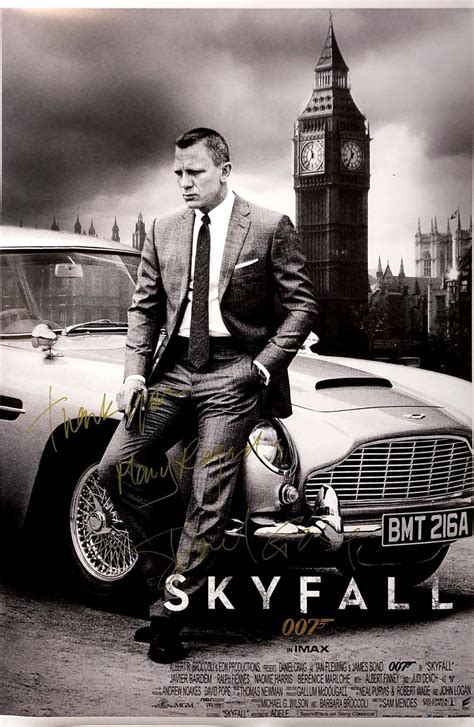 Autograph Daniel Craig Poster Size 24x36 Posters Are Made Of
