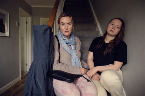 i am ruth audiences ‘in tears over kate winslet and daughter mia threapleton s ‘heartbreaking