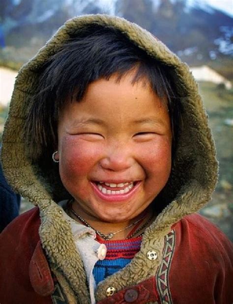 Sourire Du Népal Visage Du Monde Enfant Du Monde Portrait Enfant