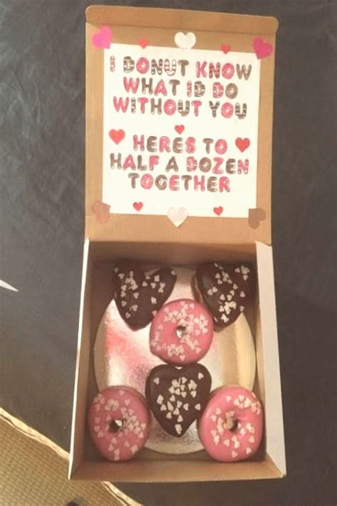 10th wedding anniversarytraditional anniversary gift: Gifts For Boyfriend Anniversary 6 Months Fun 35 Ideas For ...